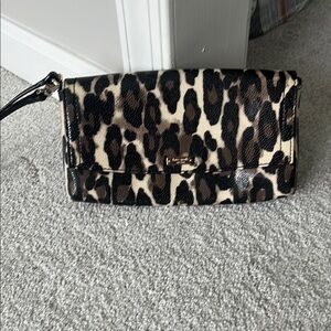 Kate Spade Cedar Street Leopard Print Niccola Wristlet